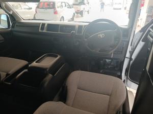 Toyota Quantum Hiace 2.5 D-4D 14 Seat - Image 6