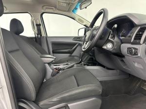 Ford Everest 2.2 TdciXLS automatic - Image 14