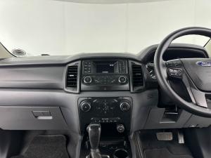 Ford Everest 2.2 TdciXLS automatic - Image 8