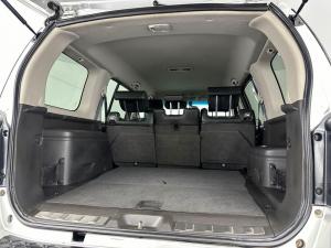 Nissan Pathfinder 2.5 dCi SE automatic - Image 12