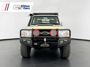 Toyota Land Cruiser 79 4.5DS/C - Image 1