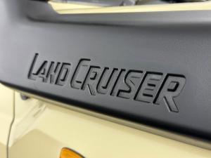 Toyota Land Cruiser 79 4.5DS/C - Image 4
