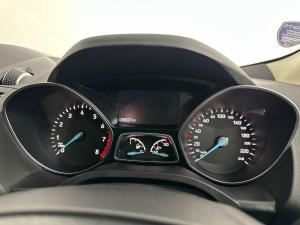 Ford Kuga 1.5 Ecoboost Trend automatic - Image 9
