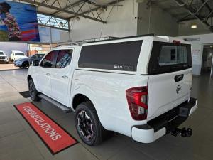 Nissan Navara 2.5D LE 4X4 automatic D/C - Image 20