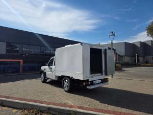 Mahindra PIK UP 2.2mHAWK S4 Pharm Refridge Single Cab - Image 10