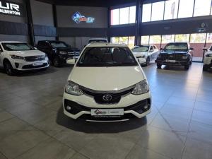 Toyota Etios 1.5 Xs/SPRINT 5-Door - Image 2
