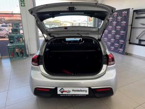 Kia RIO 1.4 TEC 5-Door - Image 5