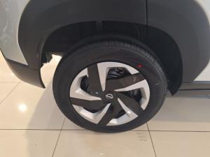 Nissan Magnite 1.0 Visia manual - Image 10