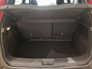 Nissan Magnite 1.0 Turbo Acenta Kuro auto - Image 13