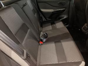 Nissan Magnite 1.0 Turbo Acenta Kuro auto - Image 7