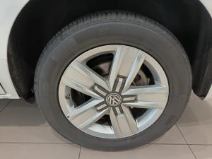 Volkswagen Transporter 2.0TDI Kombi SWB Trendline auto - Image 8