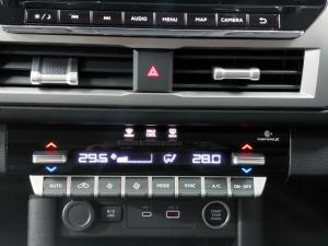 Mitsubishi Triton 2.4DI-D double cab Xtreme 4x4 - Image 17