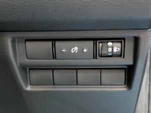 Mitsubishi Triton 2.4DI-D double cab Xtreme 4x4 - Image 22