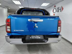 Mitsubishi Triton 2.4DI-D double cab Xtreme 4x4 - Image 4