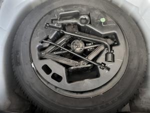 Hyundai i10 1.25 Fluid auto - Image 10
