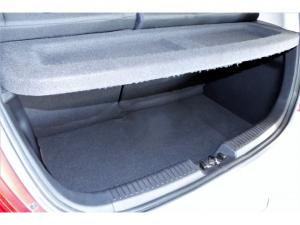 Hyundai i10 1.25 Fluid auto - Image 6