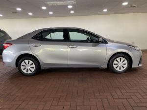 Toyota Corolla Quest 1.8 Plus manual - Image 4