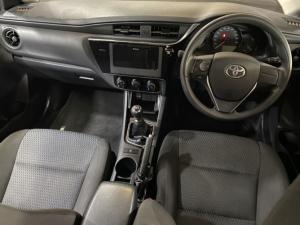Toyota Corolla Quest 1.8 Plus manual - Image 5