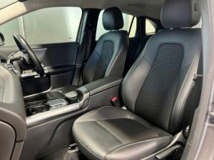 Mercedes-Benz GLA GLA200 Progressive - Image 11