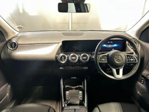Mercedes-Benz GLA GLA200 Progressive - Image 14