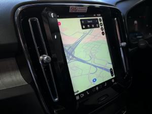 Volvo XC40 B3 Plus Dark - Image 14