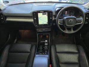 Volvo XC40 B3 Plus Dark - Image 9