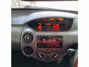 Toyota Etios hatch 1.5 Sprint - Image 9