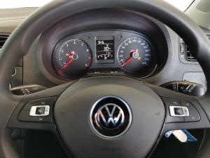 Volkswagen Polo Vivo hatch 1.4 Comfortline - Image 14