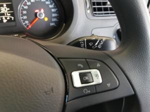 Volkswagen Polo Vivo hatch 1.4 Comfortline - Image 3
