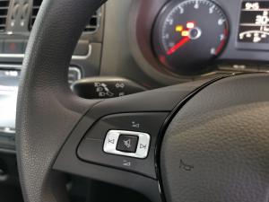 Volkswagen Polo Vivo hatch 1.4 Comfortline - Image 8