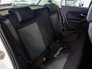 Volkswagen Polo Vivo hatch 1.4 Life - Image 14