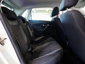 Volkswagen Polo Vivo hatch 1.6 Style - Image 16