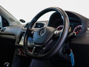 Volkswagen Polo Vivo hatch 1.6 Style - Image 8