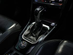 Volkswagen T-Roc 2.0TSI 4Motion R-Line - Image 13