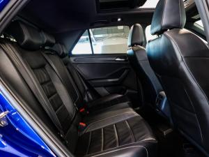 Volkswagen T-Roc 2.0TSI 4Motion R-Line - Image 17