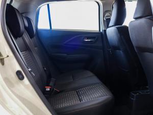 Suzuki Swift 1.2 GLX auto - Image 16