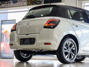 Suzuki Swift 1.2 GLX auto - Image 18
