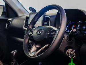 Hyundai Venue 1.2 Premium - Image 8