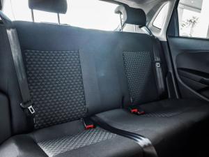 Volkswagen Polo Vivo hatch 1.4 - Image 15