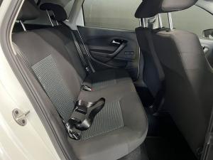 Volkswagen Polo Vivo hatch 1.4 Comfortline - Image 9