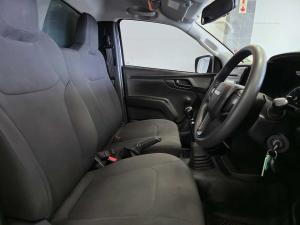 Isuzu D-Max 1.9TD single cab L manual - Image 15