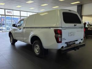 Isuzu D-Max 1.9TD single cab L manual - Image 8