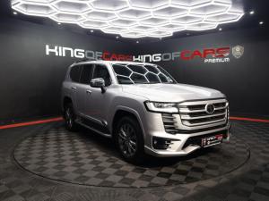 Toyota Land Cruiser 300 3.3D ZX SE - Image 1