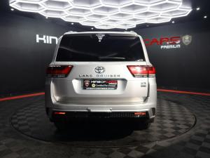 Toyota Land Cruiser 300 3.3D ZX SE - Image 5