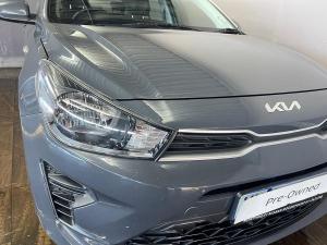 Kia Rio hatch 1.2 LS - Image 4