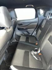 Nissan Magnite 1.0 Turbo Acenta Kuro auto - Image 10