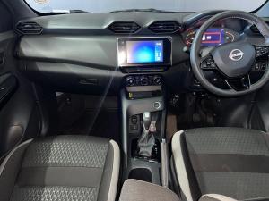 Nissan Magnite 1.0 Turbo Acenta Kuro auto - Image 8