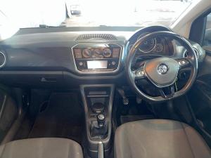 Volkswagen up! move up! 5-door 1.0 - Image 11