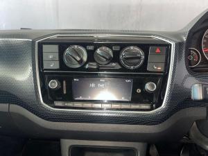 Volkswagen up! move up! 5-door 1.0 - Image 13