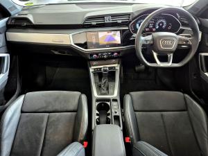 Audi Q3 35TDI Black Edition - Image 9